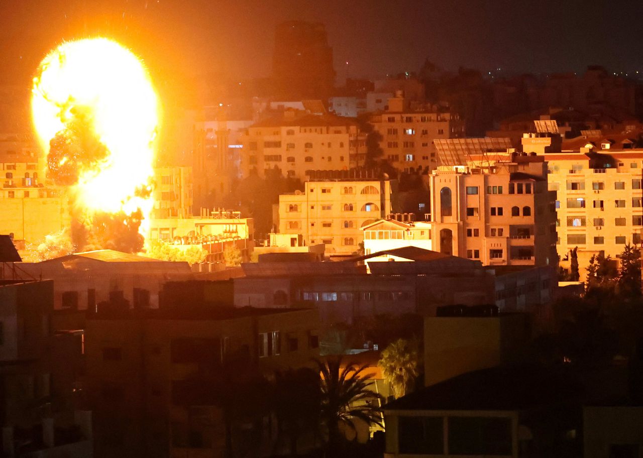 Gaza City explosions 