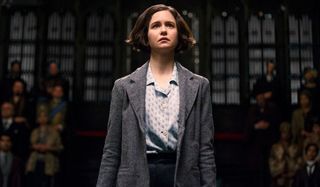 Katherine Waterson as Tina Goldstein in Fantastic Beasts