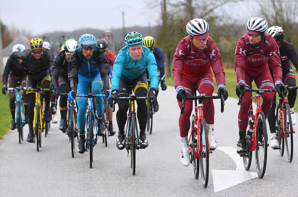 Teammates Tony Martin and Michael Morkov are both testing disc brakes in a race for the first time
