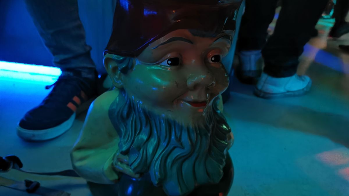 The blue lights from this club aren't apparent on the gnome's face. Image credit: TechRadar