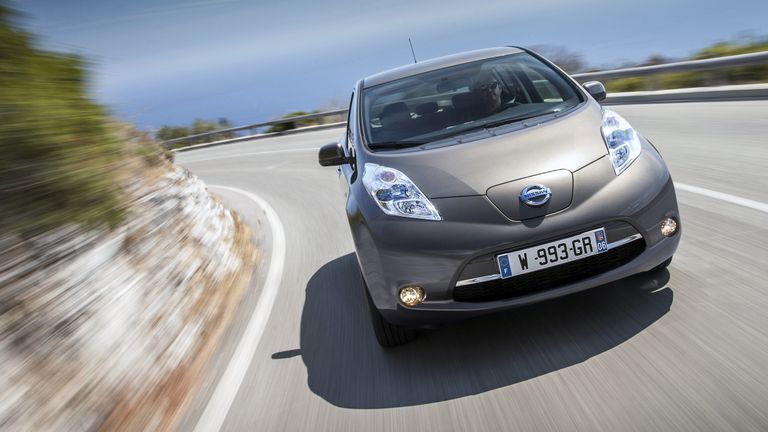 Nissan Leaf (2015-16)