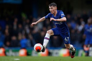 Billy Gilmour in action for Chelsea against Everton in March 2020.