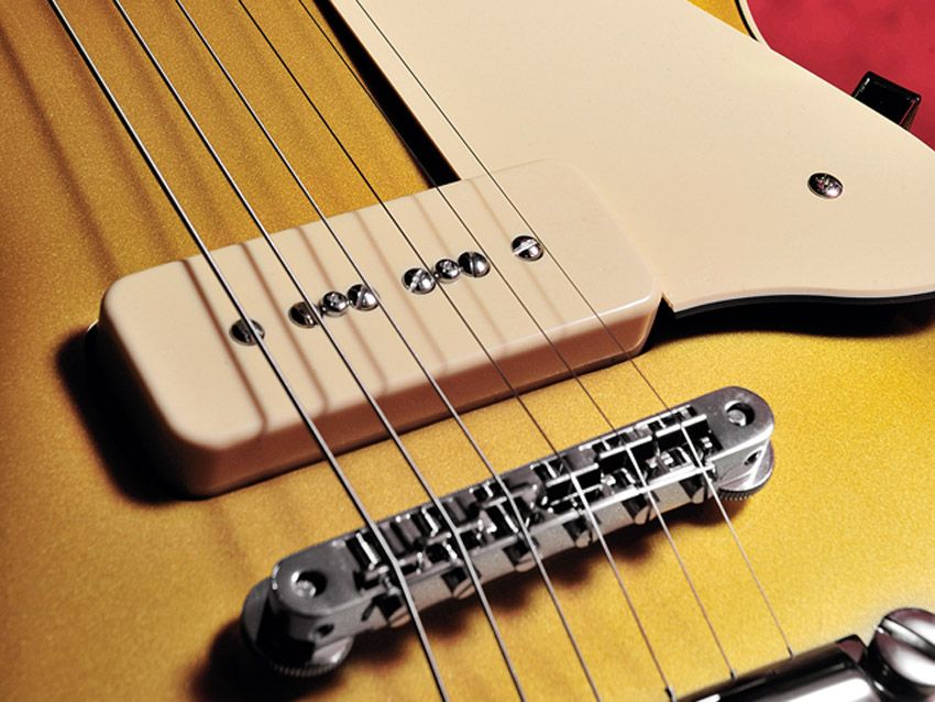 The SG1802's P-90-style pickups give it a real vintage tonality