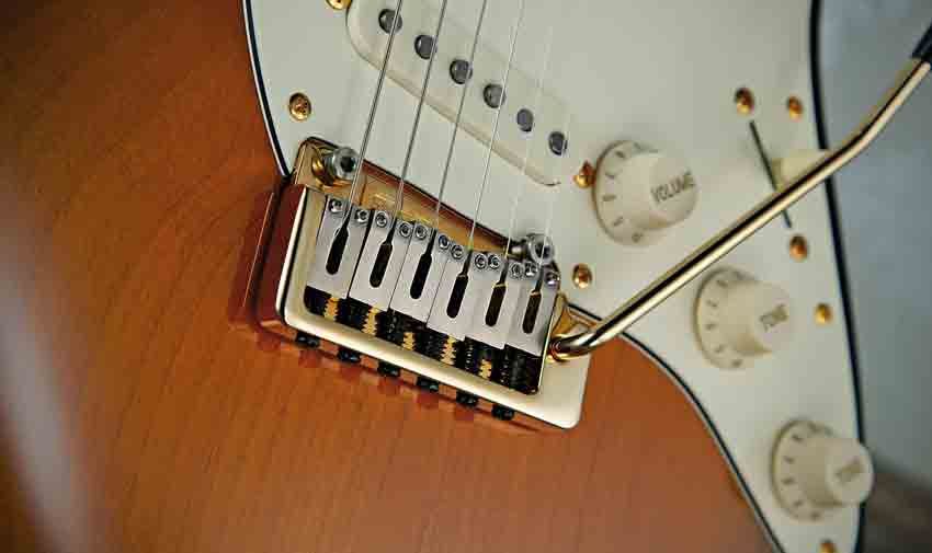 Wilkinson's own hardware includes the WPV two-point floating vibrato