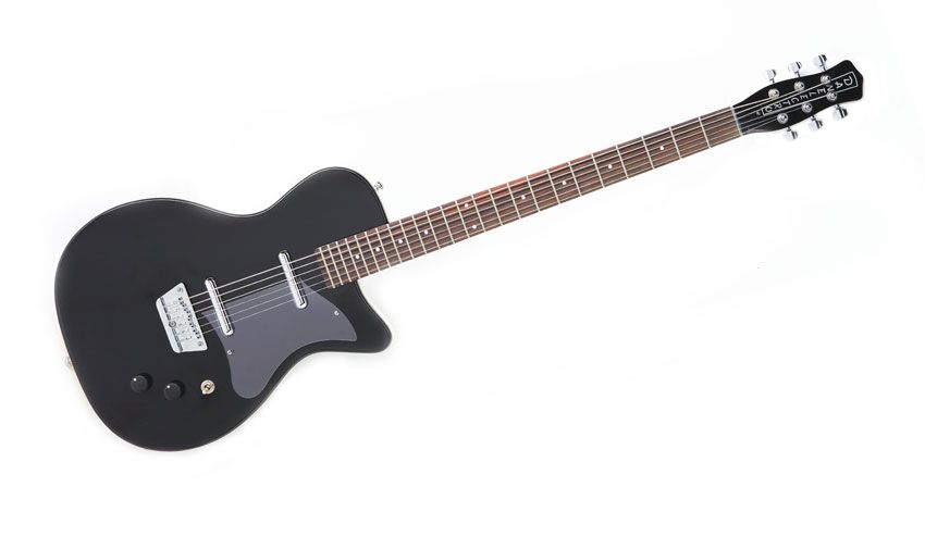 Some baritones offer guitar-like 648mm (25.5-inch) scale lengths, but this is a traditional 'tone, with a scale of 755mm (29.75 inches)