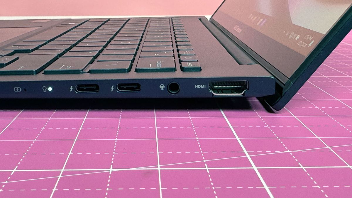 Asus Zenbook 14 OLED