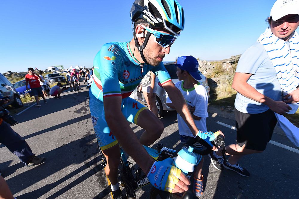 Vincenzo Nibali lost more than five minutes during stage 4.