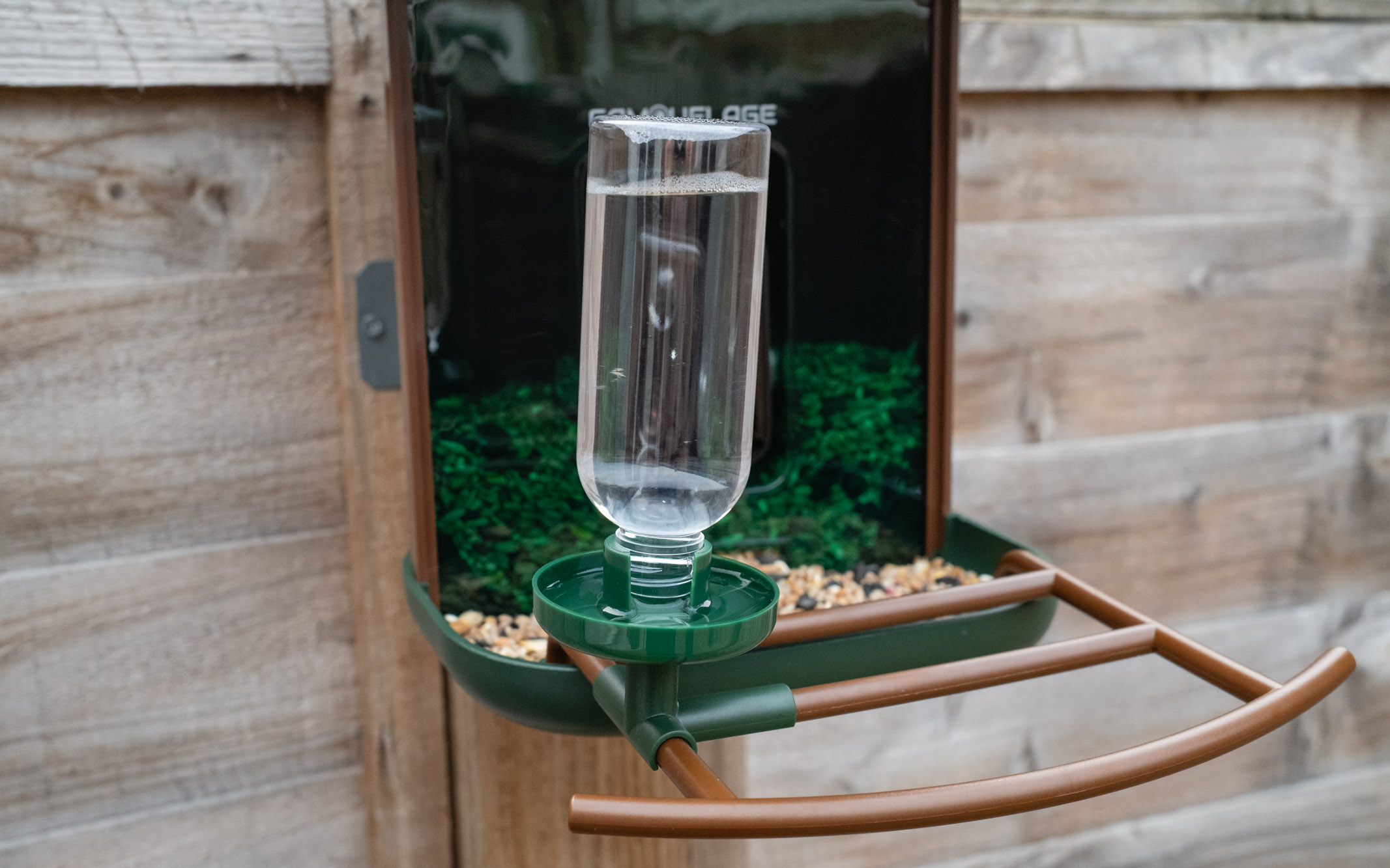 Camouflage EZ Birdfeed