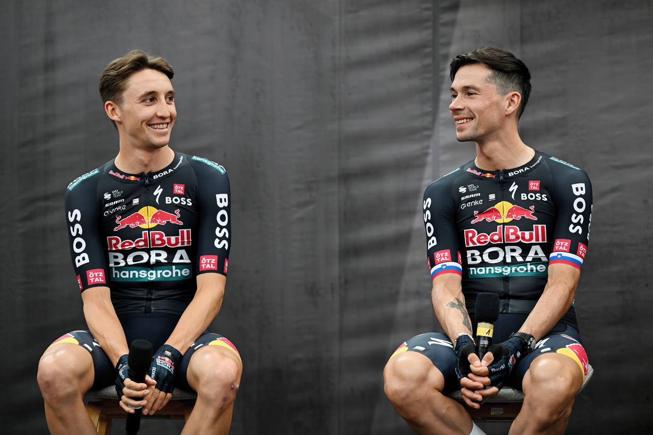 Roglič and Hindley speak at the official launch