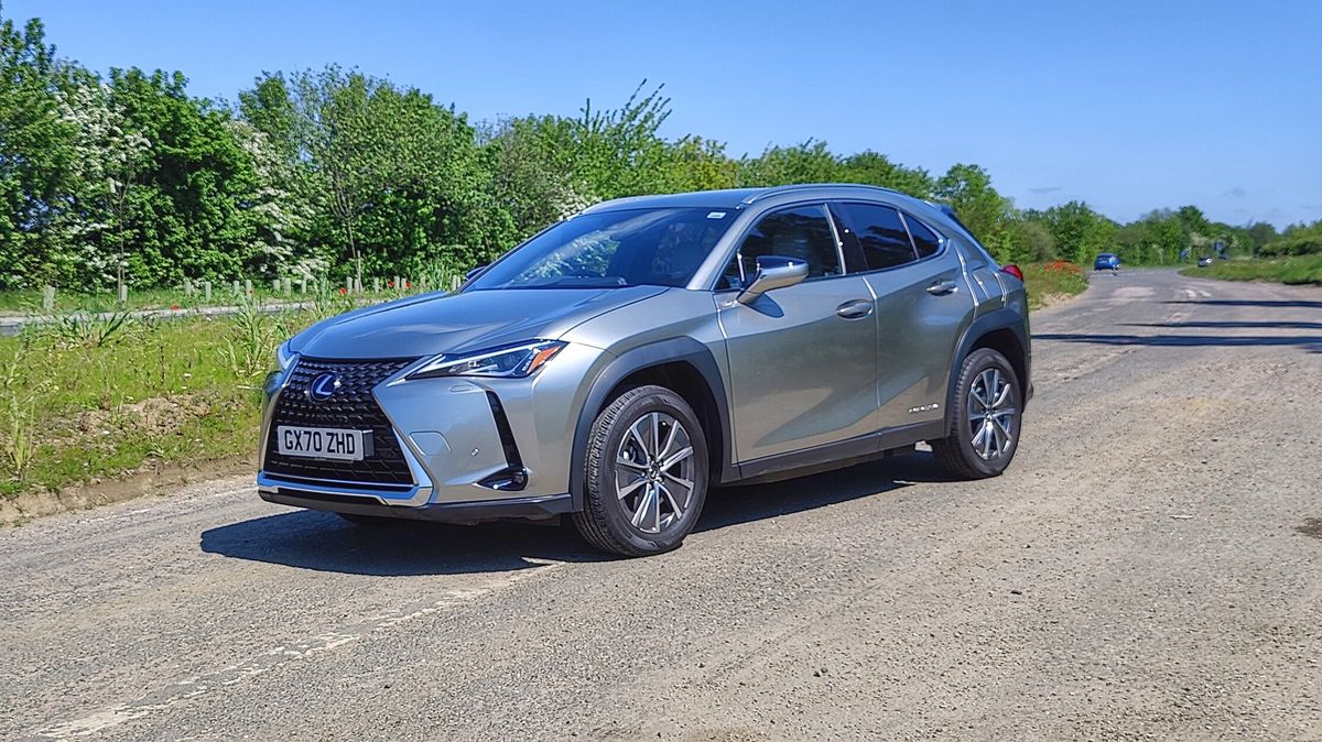 Lexus UX 300e