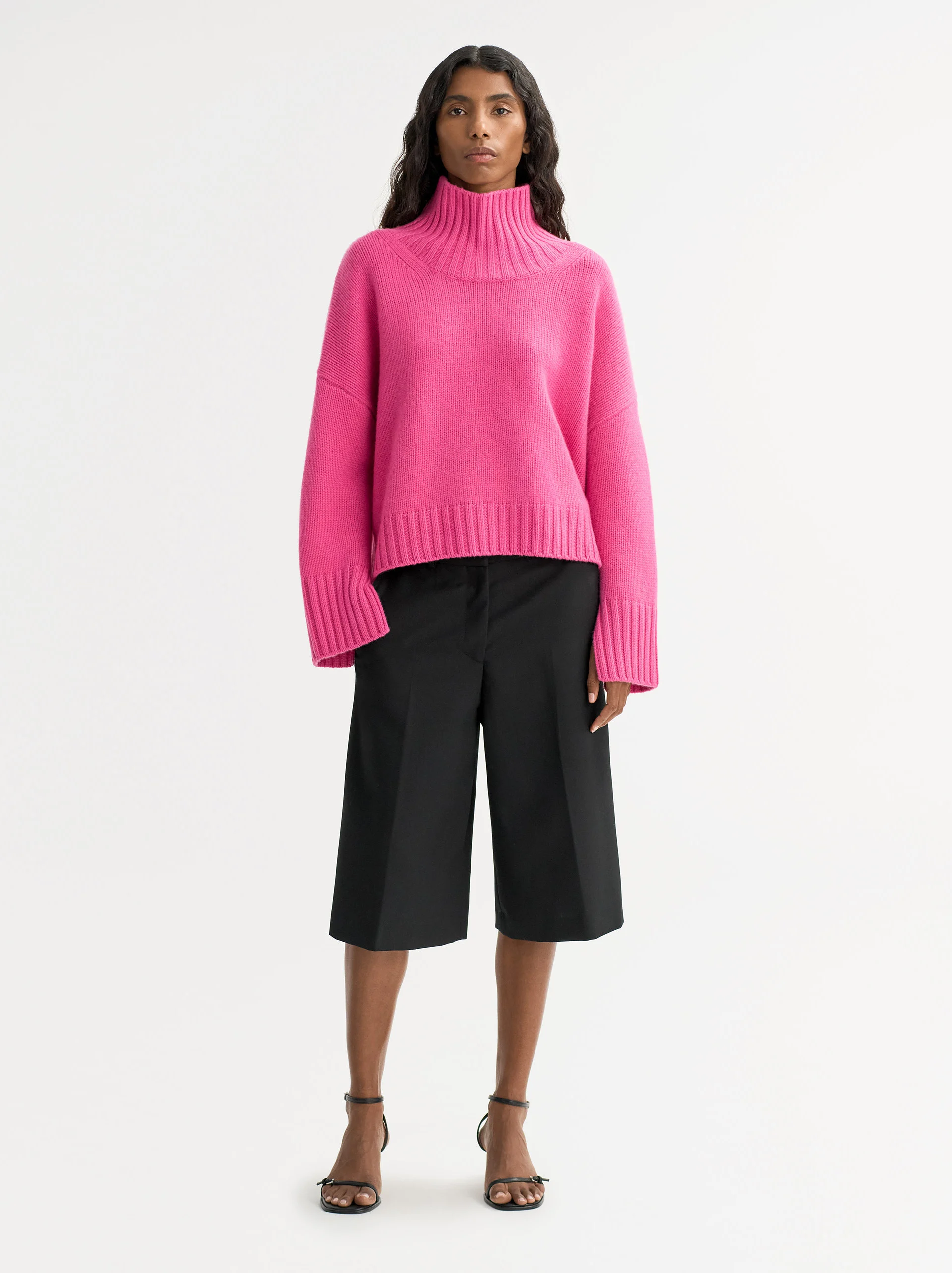 Soft Goat, Girlfriend Cashmere Turtleneck