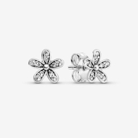  Sparkling Daisy Flower Stud Earrings: £45