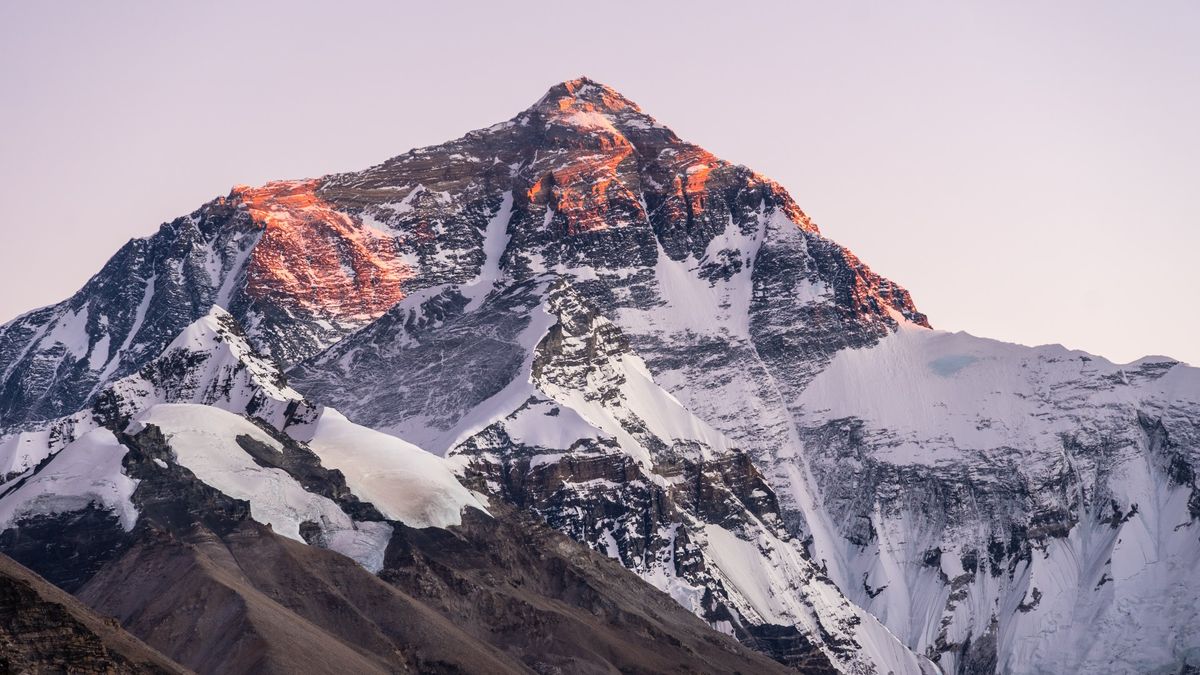 Rook Chirurgie naar voren gebracht Is Mount Everest really the tallest mountain on Earth? | Live Science