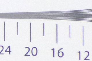 Cropped iso 800 resolution chart image