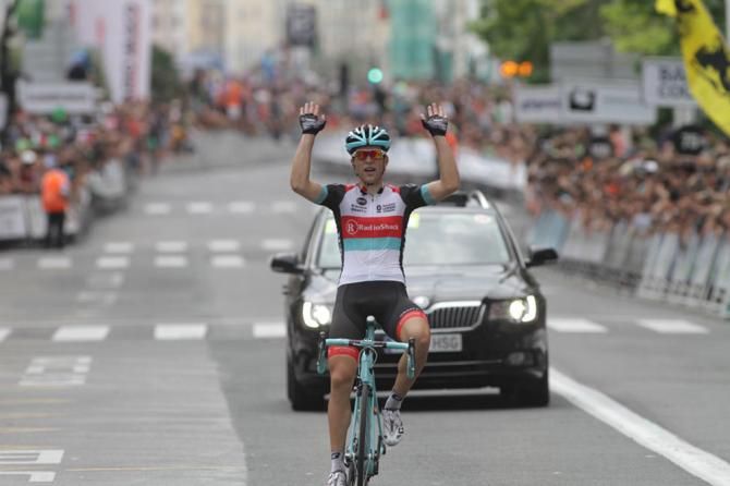 Tony Gallopin (RadioShack Leopard) earned the biggest victory of his career at the Clasica San Sebastian