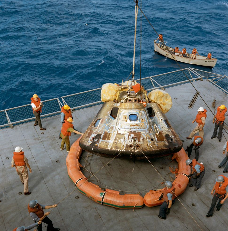 Apollo's Moon Shot' Series Shows History of Human Lunar Exploration