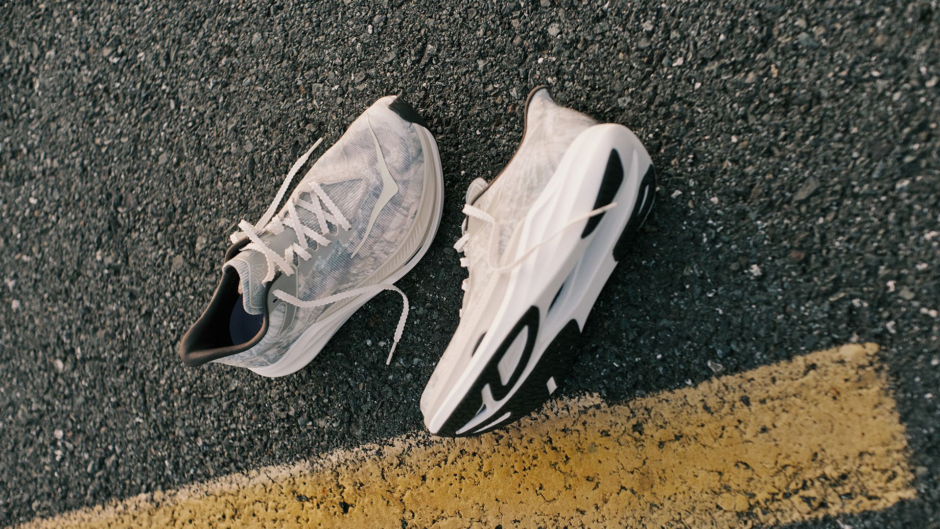 HOKA x John Elliott Rocket X 3