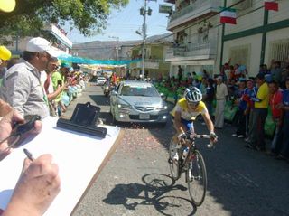 Stage 9 - Rujano defends against onslaught of attacks