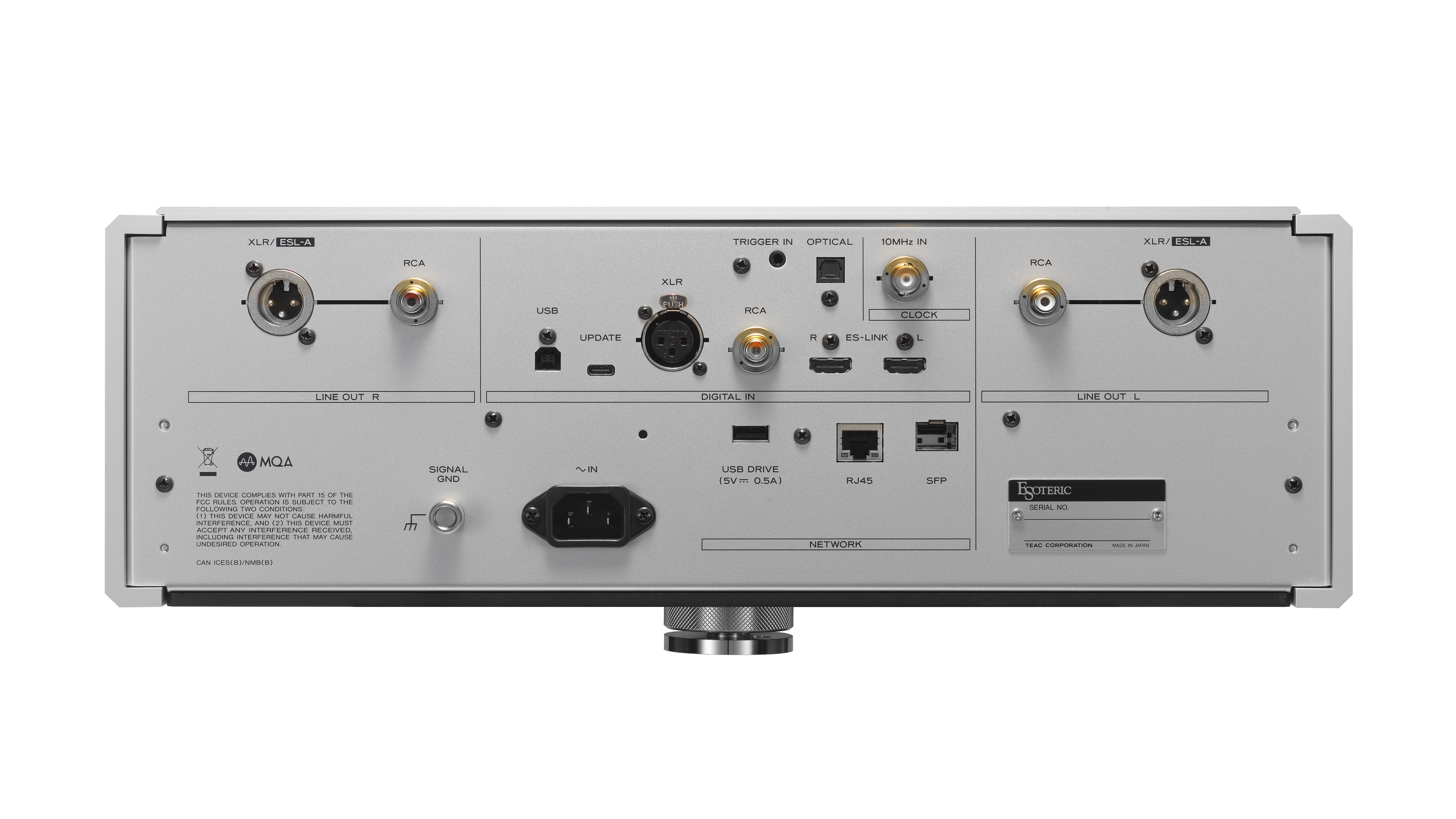 Esoteric N-01XE network player on a white background