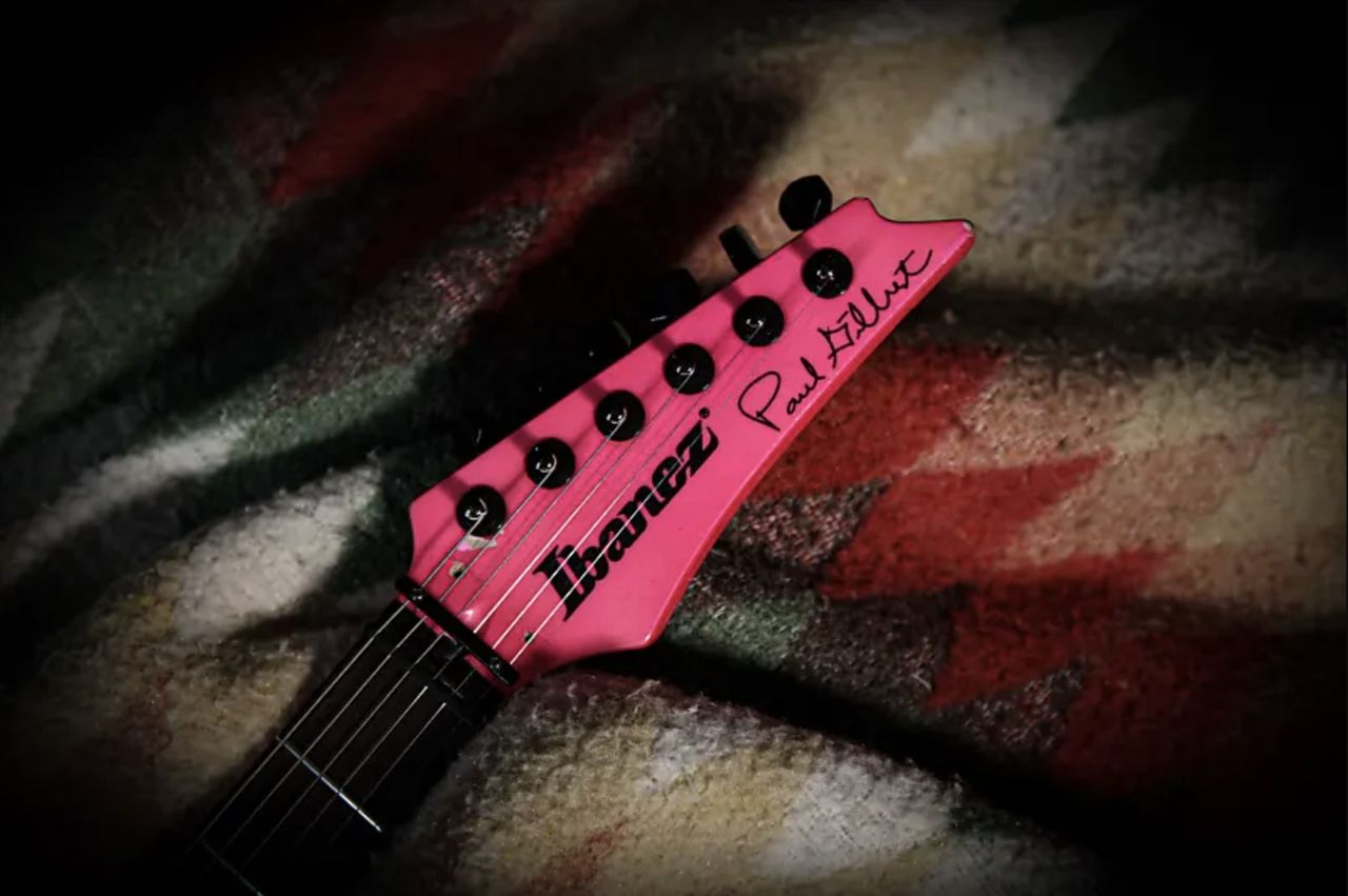 Paul Gilbert's 1987 Ibanez Ice-Stroyer