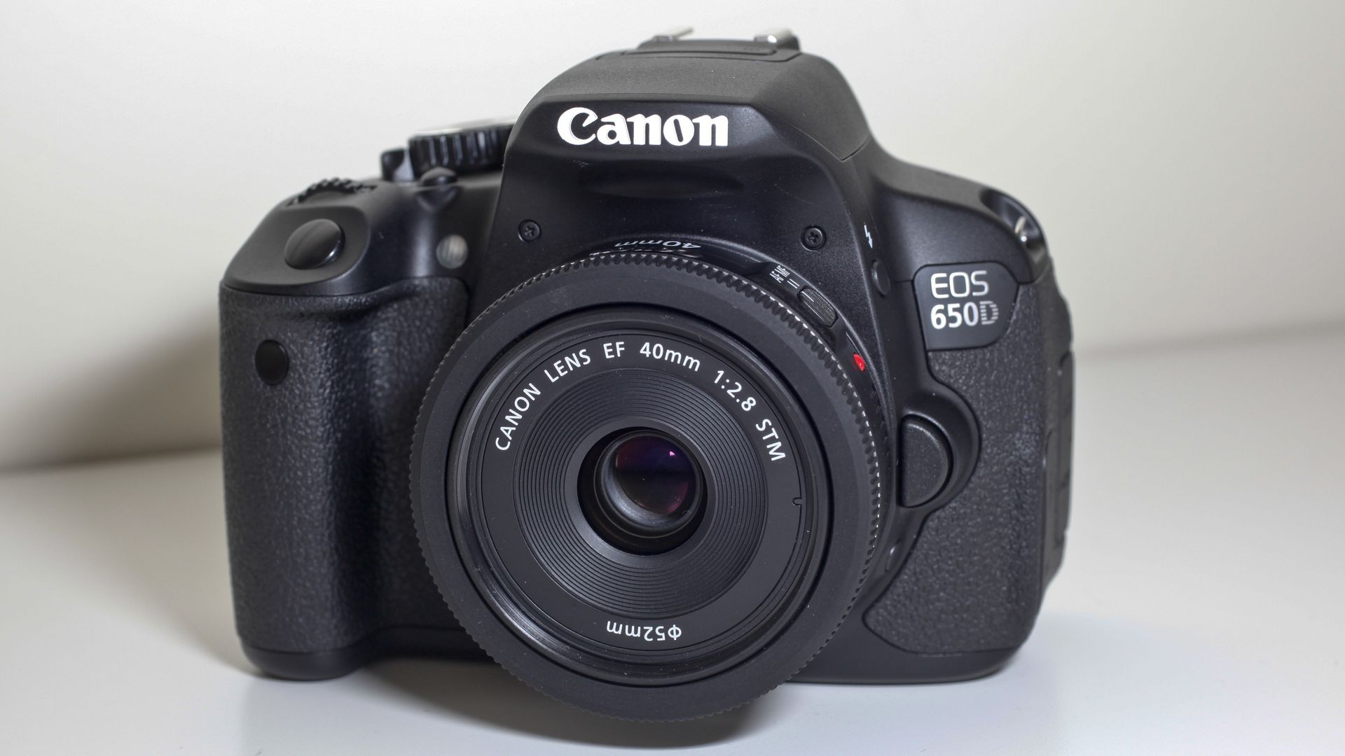 Canon 650D vs Nikon D5200: which one should you buy? | TechRadar