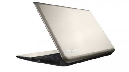 Toshiba Satellite L70-B-11C rear
