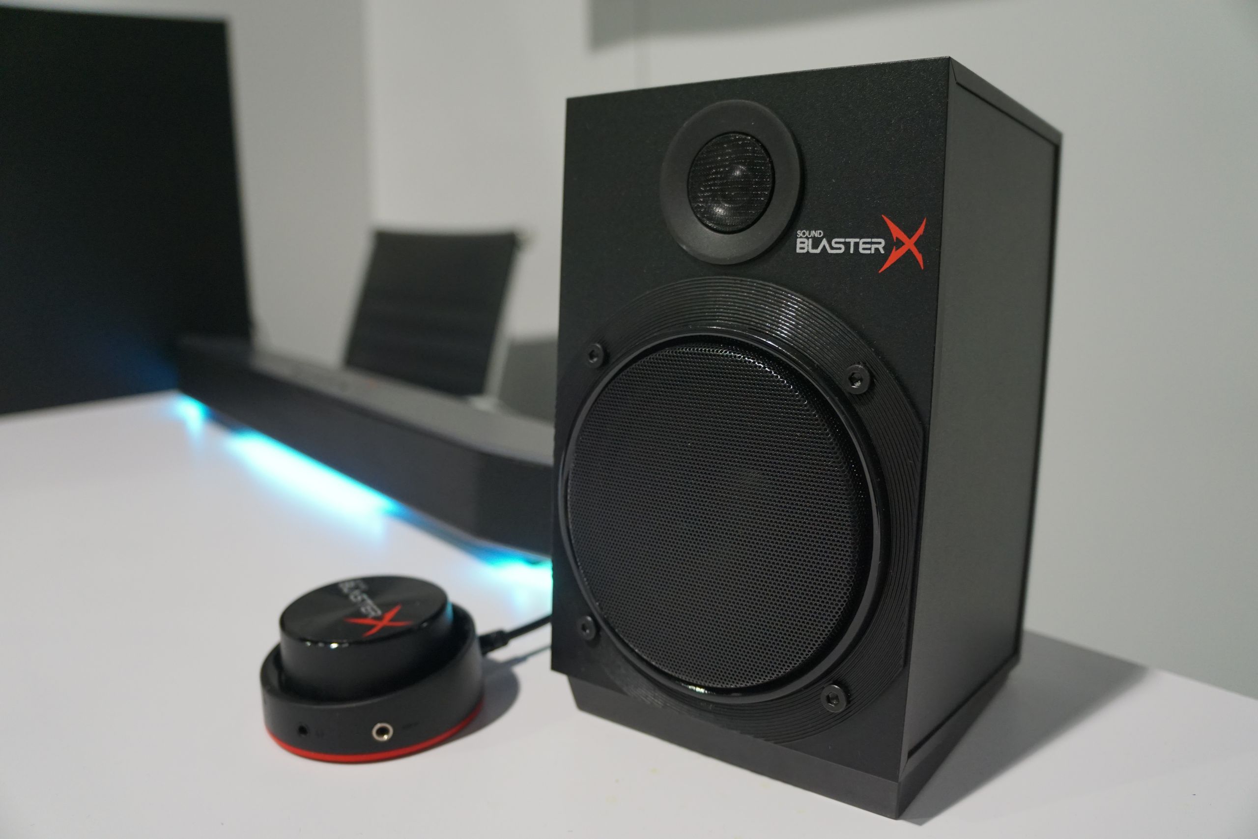 Creative's promising new PC soundbar has a sound card built in | PC Gamer