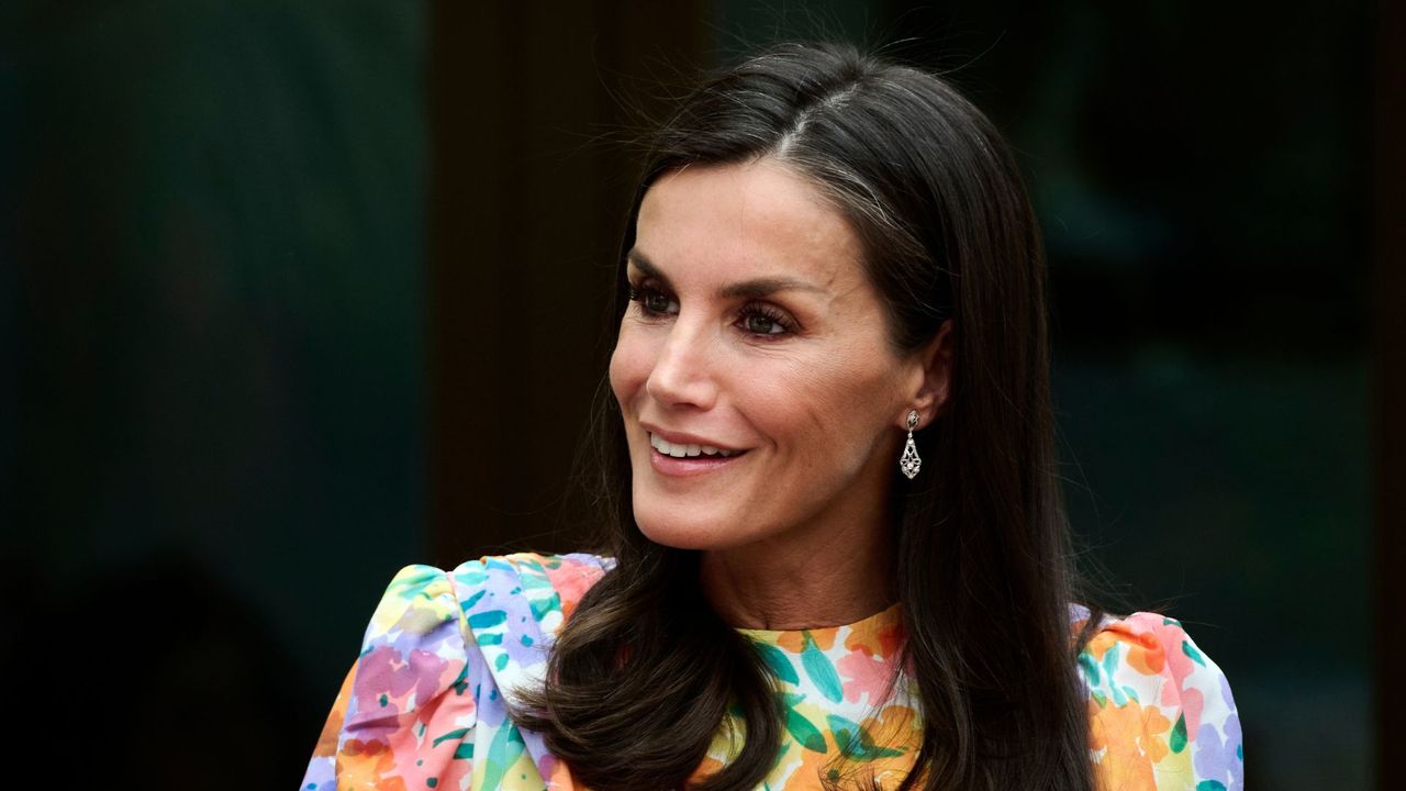 Queen Letizia&#039;s floral dress