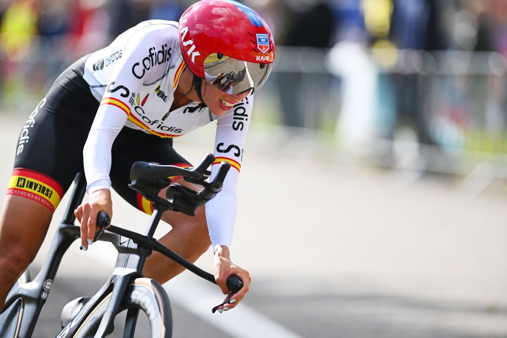 HASSELT BELGIUM SEPTEMBER 11 Sandra Alonso of Team Spain sprints during the 30th UEC Road Cycling European Championships 2024 Womens Elite Individual Time Trial a 313km from HeusdenZolder to Hasselt UCIWWT on September 11 2024 in Hasselt Belgium Photo by Luc ClaessenGetty Images