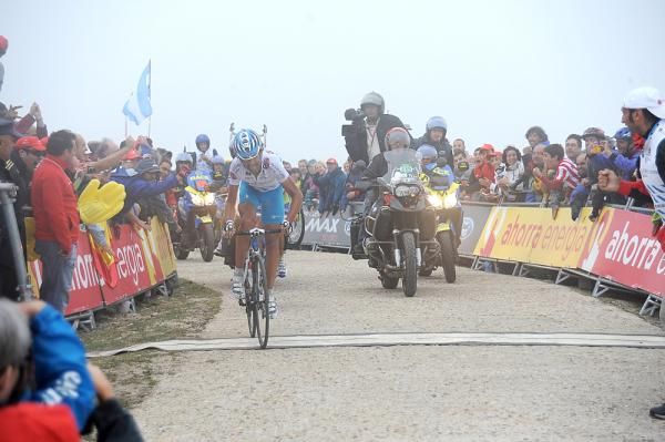 Ezequiel Mosquera takes the win on the final mountain top.