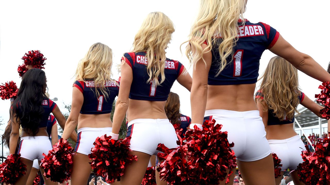 NFL Cheerleaders