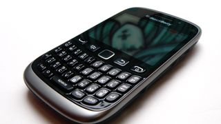 BlackBerry Curve 9320 review