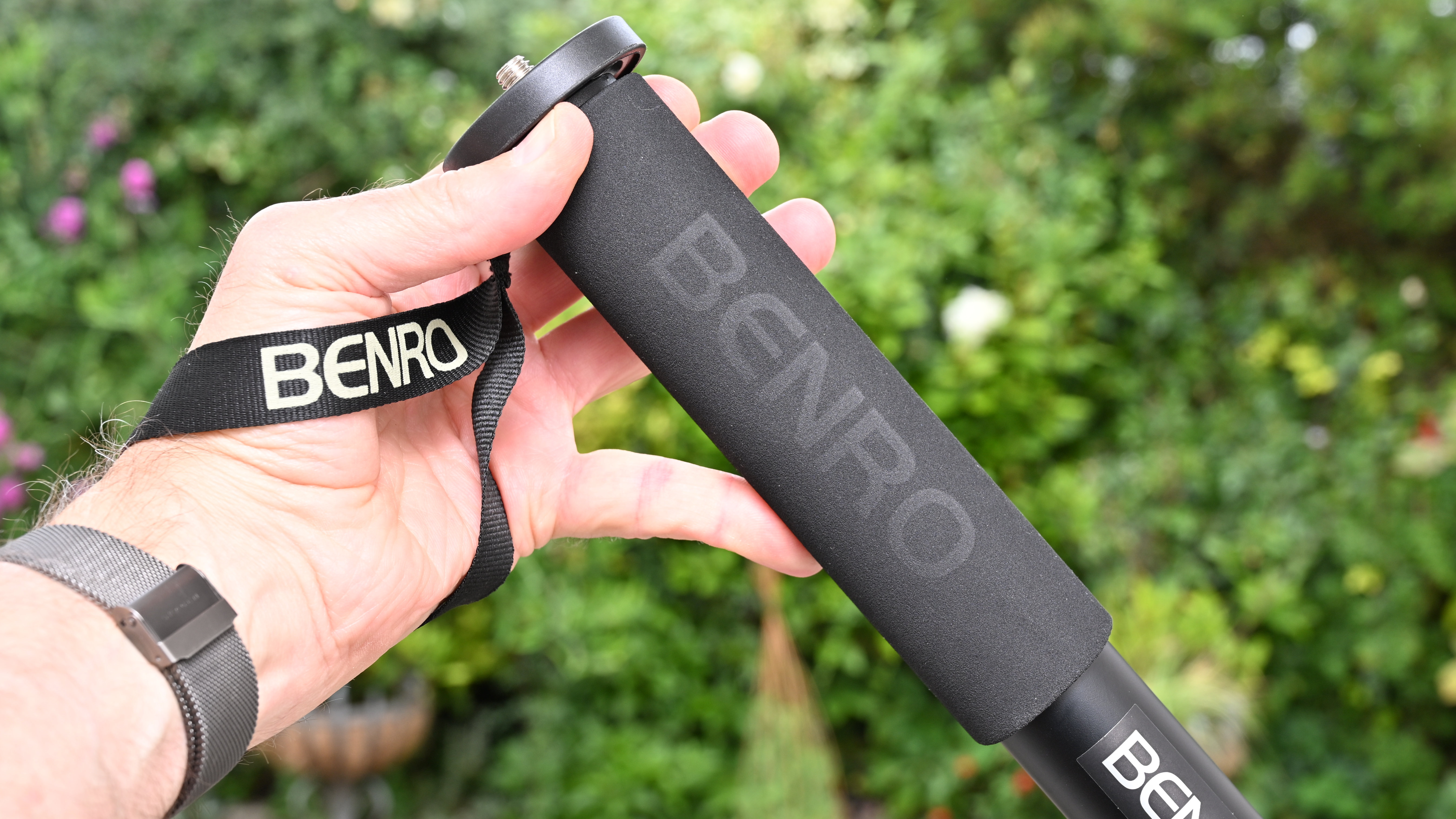 Benro A48FD Series 4 Aluminum Monopod with 3-Leg Locking Base