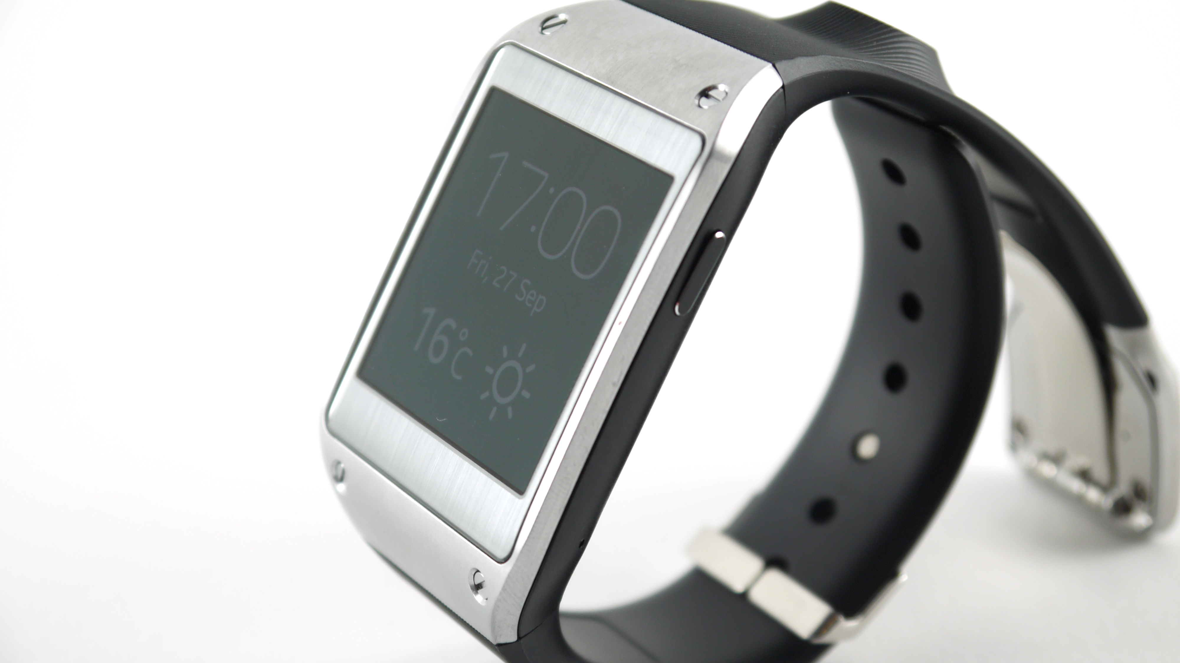 It&#039;s goodbye to Android as Samsung Galaxy Gear Tizen update arrives