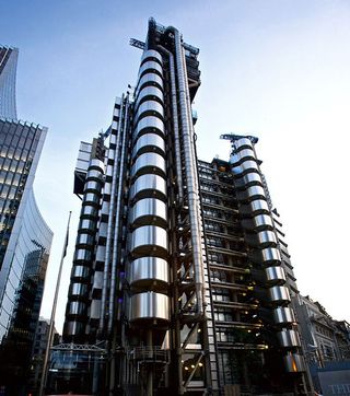 Famous buildings: Lloyds Building in London