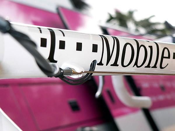 SRM wires on T-Mobile's race bikes were routed internally