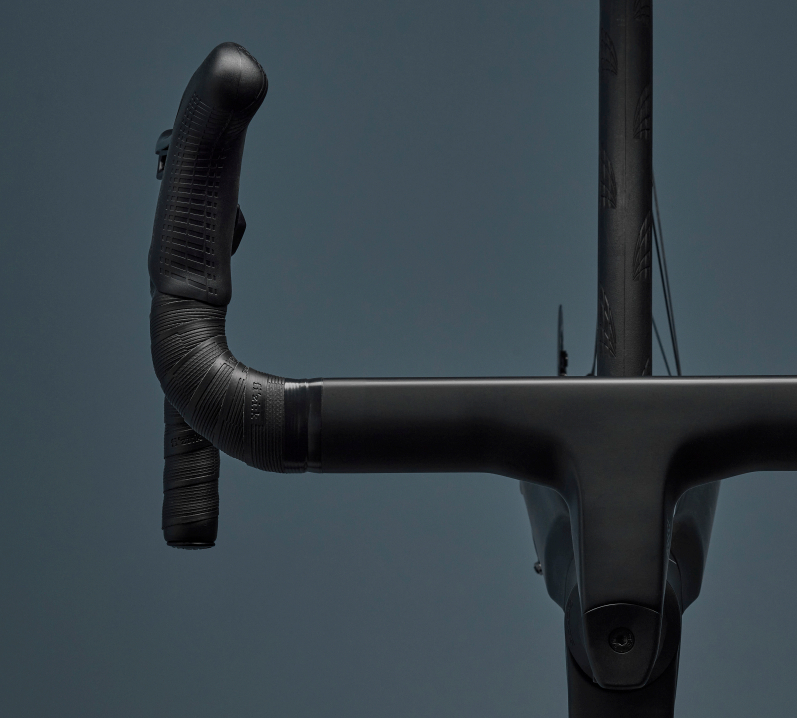 A Campagnolo Super Record 13 shifter
