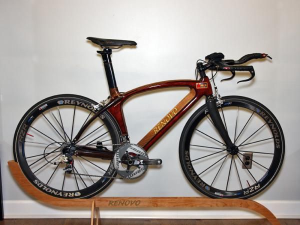 Renovo is another local Oregon builder that is currently being featured in Fairwheel Bikes' Portland gallery.