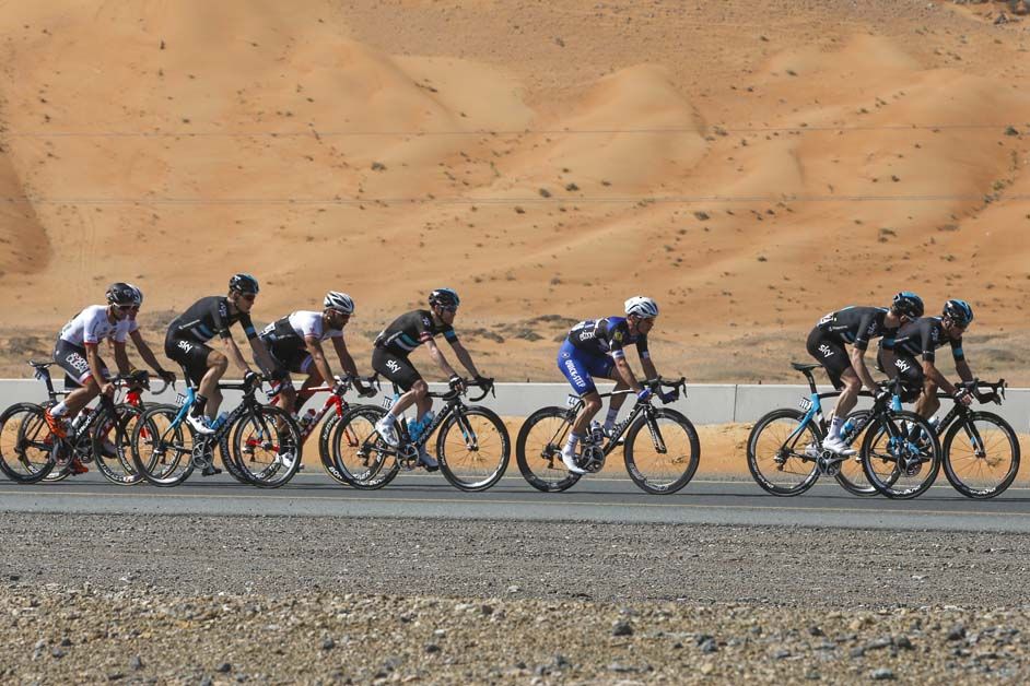 The peloton during stage 3