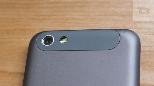 HTC One V review