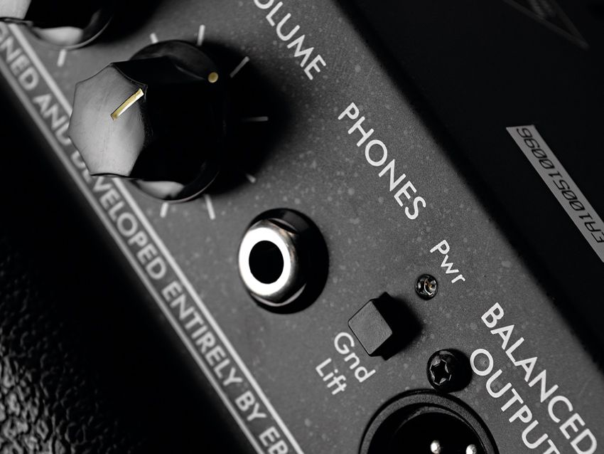 The Classic Session 60 offers plenty of exterior connections.