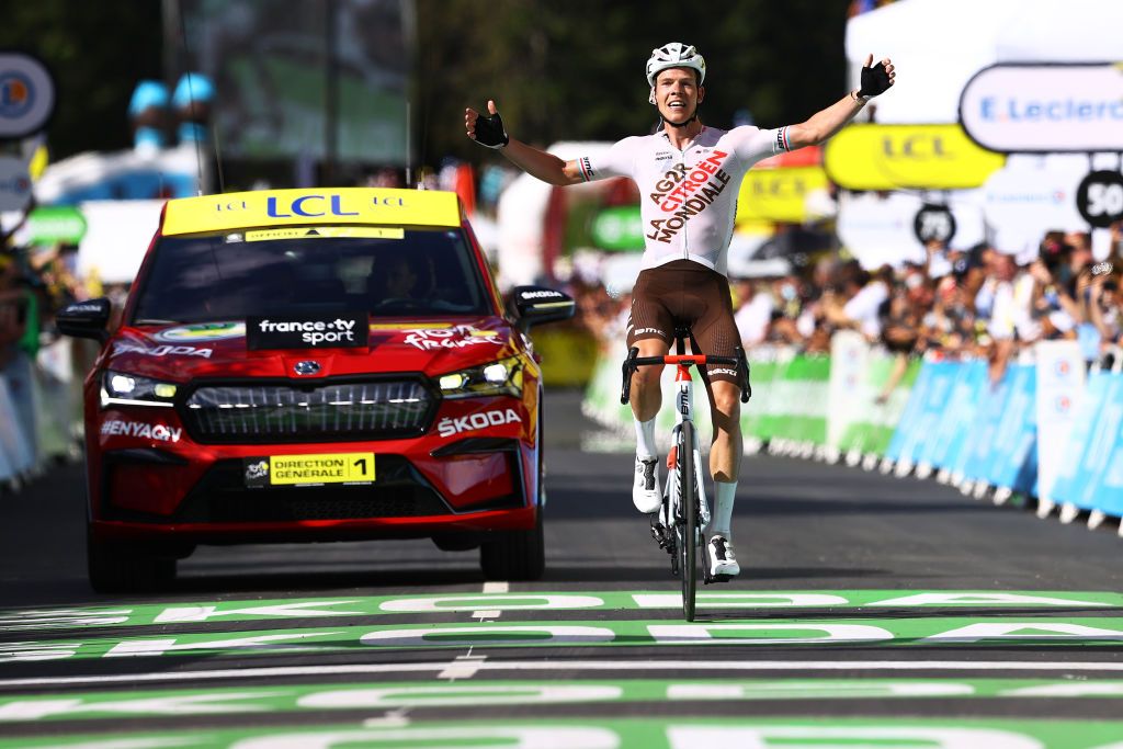CHTEL LES PORTES DU SOLEIL FRANCE JULY 10 Bob Jungels of Luxembourg and AG2R Citren Team celebrates winning during the 109th Tour de France 2022 Stage 9 a 1929km stage from Aigle to Chtel les portes du Soleil 1299m TDF2022 WorldTour on July 10 2022 in Chtel les portes du Soleil France Photo by Michael SteeleGetty Images