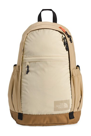Father's Day Gift Guides 2023 | The North Face Large Mountain Daypack Backpack