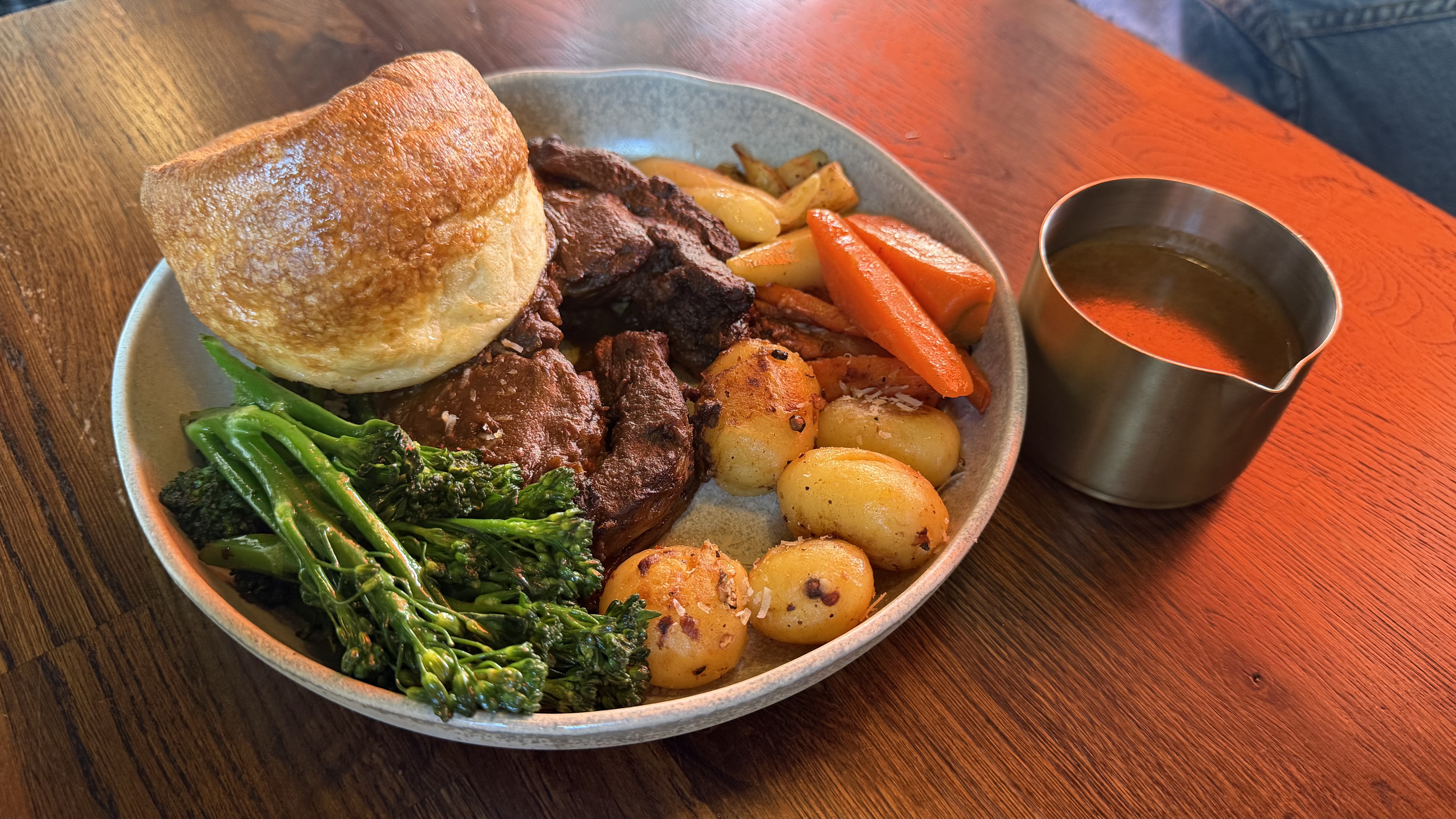 Food and drink at The Great Indian, Archway, London