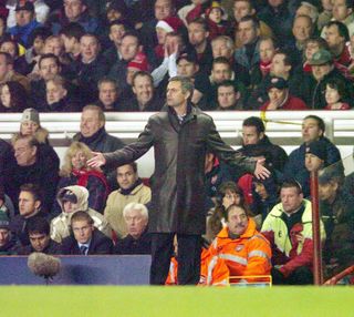 Jose Mourinho's first clash with Arsene Wenger ended 2-2 at Highbury in a Premier League game in December 2004.