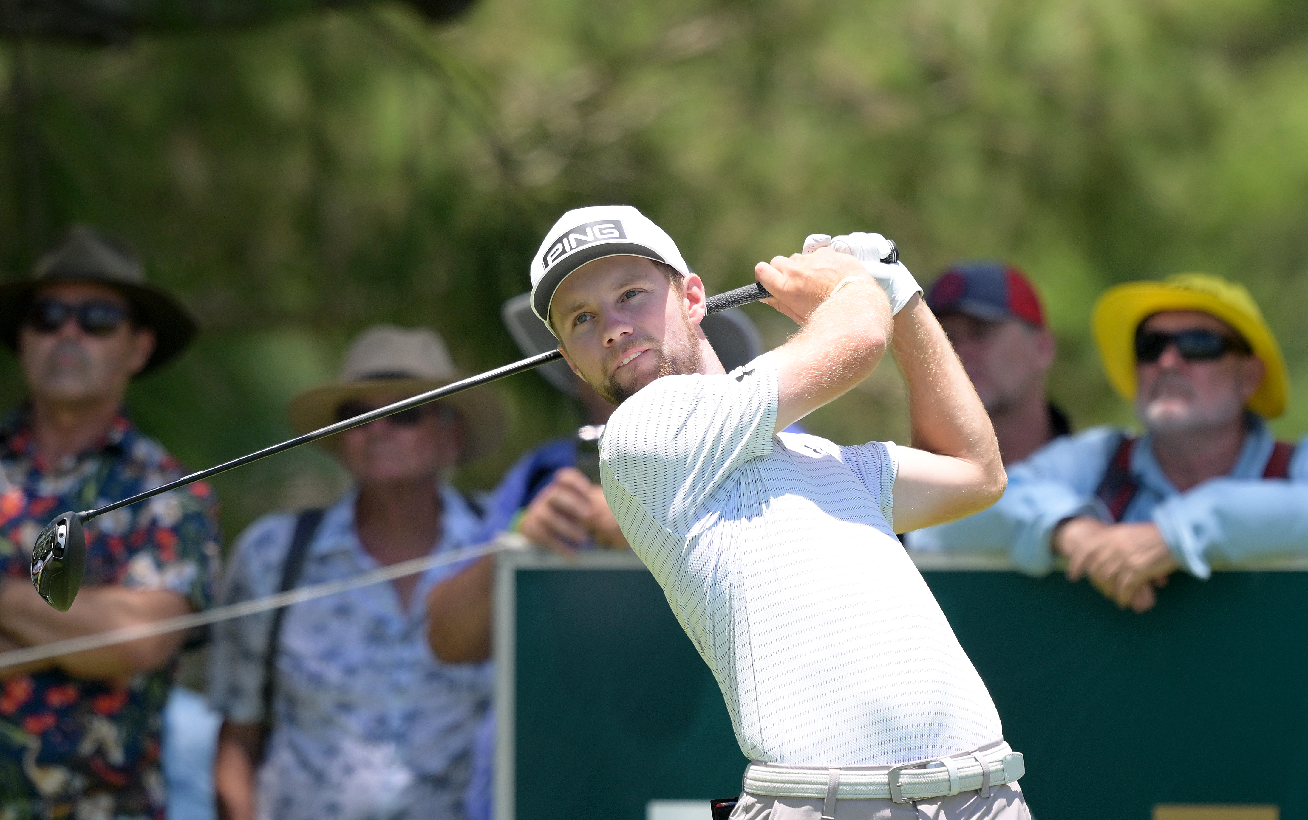 Rasmus Neergaard-Petersen holds his finish on a drive