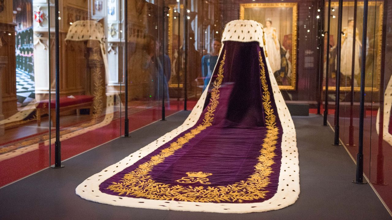 coronation robes