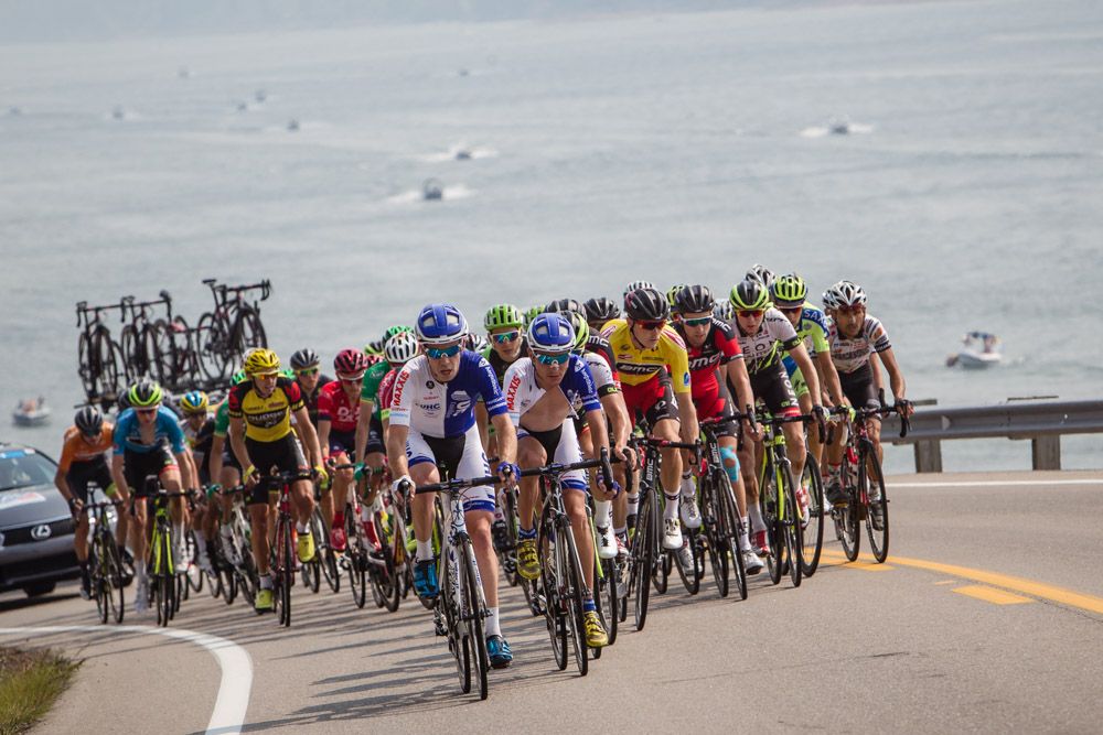 UnitedHealthcare gets on the front as the race closes in on Fort Collins