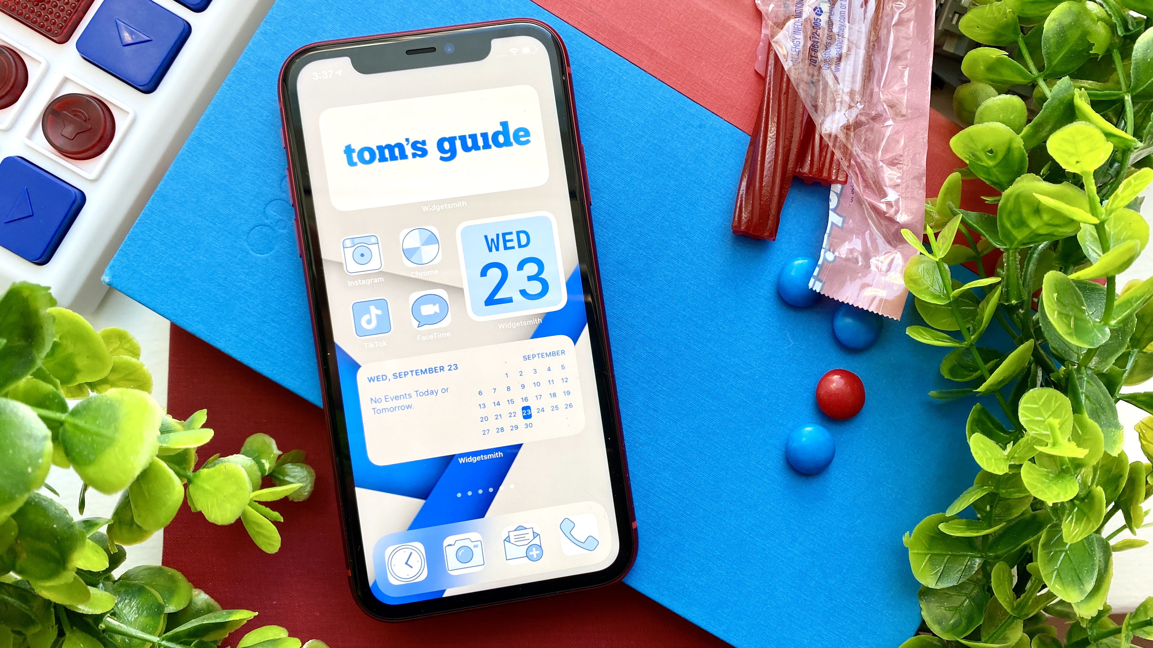 Ios 14 Home Screen Ideas Our Favorite Custom Iphone Layouts So Far Tom S Guide