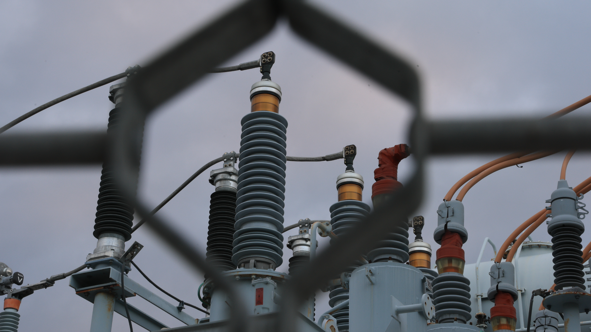 Power transformer